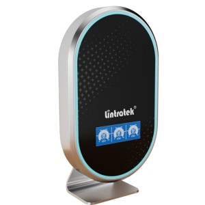 Tri-band mobile signal repeater